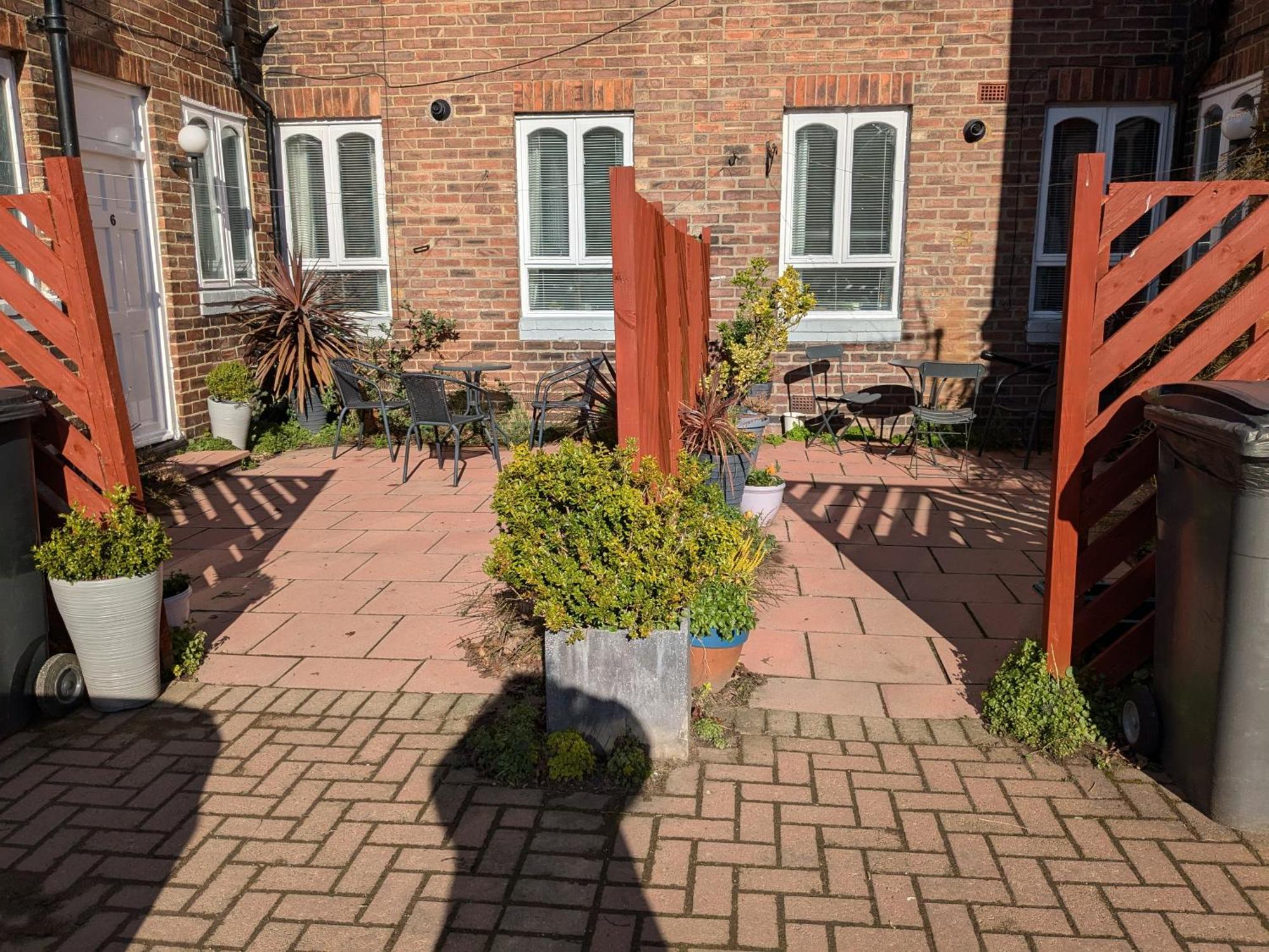 Apartment With Outside Patio And Car Space Durham Eksteriør billede
